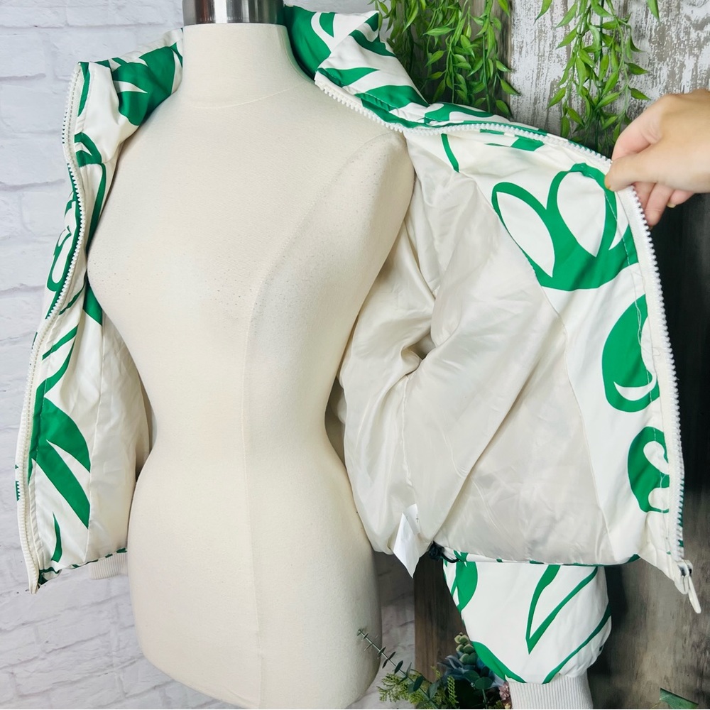 Geo Print Puffer Jacket - Picture 10 of 13